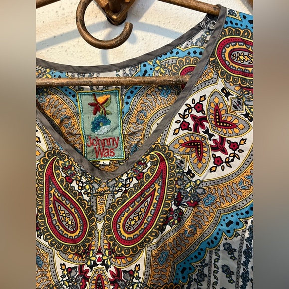Johnny Was silk tunic blouse paisley print - Picture 3 of 5